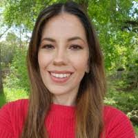 Sandra Villa's Instagram, Twitter & Facebook