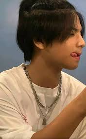 i am a girl who loves him>>>> Fian Andrei Guevara