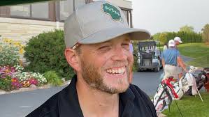 Zak Kulka's day comes Monday as UW-Green Bay golfer rides career-low 64 to  four-stroke lead over Piercen Hunt at the State Am