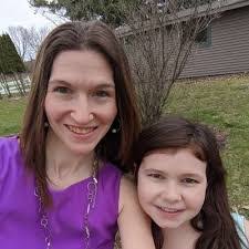 Karen Maxon's Instagram, Twitter & Facebook