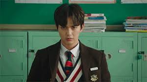 My strange hero contains a sketch of the turbulent life of the main character kang bok su. Asian Drama Archive I Started Watching My Strange Hero I Was