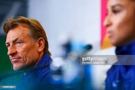 327 Patrick Renard Stock Photos, High-Res Pictures, and Images