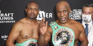 Tyson was the undisputed world heavyweight champion, and … Mike Tyson Turun Gunung Dan Bertinju Lagi Hasilnya Imbang Bola Net