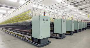 Unternehmen dieser branche, wie die maschinenfabrik rieter ag, kurz rieter, befinden sich in einem volatilen investitionsgütermarkt und sind exportorientiert. Kompaktspinnmaschine K 47 Voll Kompaktierte Garne Mit Hohem Nutzeffekt Produziert