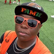 Felicia Brooks (@fnbrooks)