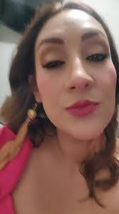 Arlet Miranda's Instagram, Twitter & Facebook