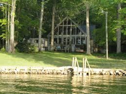 Explore an array of georgia, us vacation rentals, including cabins, houses & more bookable online. Top 15 Lake House Rentals In Georgia For 2021 Trips To Discover