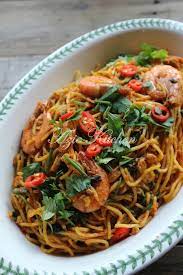 Cara buat resepi mee goreng istimewa ini : Mee Goreng Azie Kitchen Versi Dengan Telur Azie Kitchen
