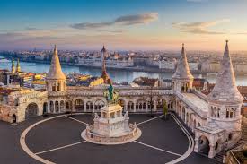 You can find everything you need to know about budapest on the city's official tourist website. Bilder Fischerbastei Budapest Ungarn Franks Travelbox