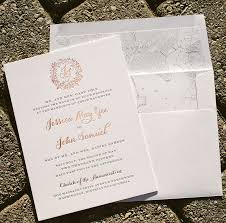 Rose Gold Wedding Invitations With Floral Wreath Bella Figura Gold Wedding Invitations Rose Gold Wedding Invitations Wedding Invitations Diy
