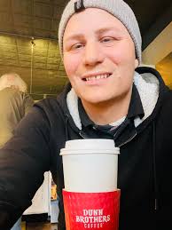 40 yo gay male in Minneapolis 😊