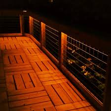 Hog Panel Railings And Under Rail Rope Lights Hidden To Highlight The Rail Panels So Affordable Sturdy Just Awes Deck Railings Patio Railing Deck Lighting