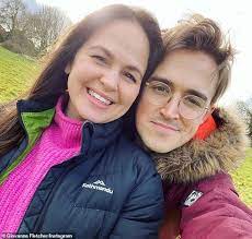 The mcfly singer and his pregnant author wife live in the house, which boasts a gigantic library, music room and. Giovanna Fletcher Claimed 30k From The Government S Furlough Scheme Daily Mail Online
