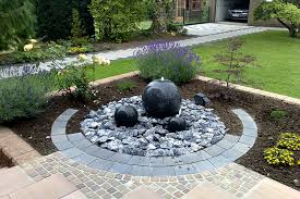 Wasserspiele für den garten kaufen: Wasserspiele Im Garten Stockreiter Garten Landschaftsbau Stockreiter Galabau De