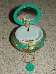 This special offer included our own custom designed necklace (our version of the one anastasia's grandmother. Beautiful Music Box Necklace From The Movie Anastasia 07 29 2007 Music Box Anastasia Music Box Music Box Jewelry