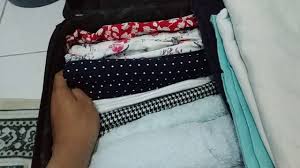 Persiapan melahirkan perlu dilakukan jauh sebelum tiba saat bersalin. Isi Tas Yang Harus Di Bawa Ke Rumah Sakit Untuk Persiapkan Melahirkan By Hella Susilawati