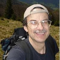 Information Visualisation in Humanities