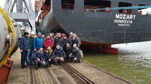 Crew Of Boxship Mozart Freed By Pirates Weeks After Brutal Attack