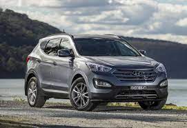 Large suv wagon specifications reviewed engine power/torque fuel use (l/100km) 2.2 litre crdi diesel 145kw/436nm Hyundai Santa Fe 2013 Review Carsguide