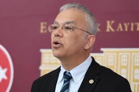 Kayıhan Pala: “Bakanın söylemleri birbiri ile örtüşmüyor!”