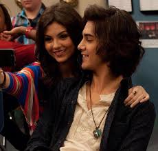 Nickelodeon Confessions | Victorious Jade And Beck, Victorious, Victorious  Cast