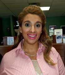 Leah Laden Hutchison, 34