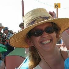 Pamela Pinto's Instagram, Twitter & Facebook