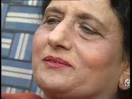 Nirja Pandit and Rita Kaul: kati drai yot kotrozni aaye