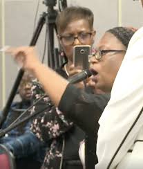 Chicago Housing Authority Workers Fighting to Keep Their Jobs