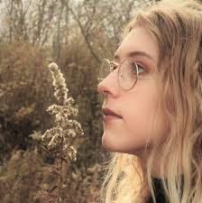 Jennifer Mehler's Instagram, Twitter & Facebook