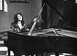 The documentary is about the life of the great pianist martha argerich and her interaction with her family. Bbc Radio 3 On Twitter Martha Argerich In 1974 Now Playing Her Stunning Version Of The Ravel Piano Concerto Http T Co Yz8oagbiic Http T Co Vdaunw9u2p