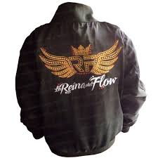 A talented young reggaeton music composer from medellín, colombia, gets wrongly imprisoned in new york, usa, with all her music work stolen and her family murdered. La Reina Del Flow Yeimy Montoya Jacket Celebs Movie Jackets