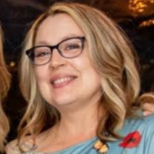 The Fidelis Care Pillar Award recognizes top performers who have  demonstrated a passion for our mission of improving the health of the  community, one person at a time. They have gone above