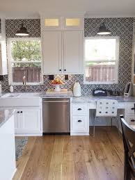 The Backsplash Is Merola Tile From Home Depot Called Baraga Classic Jordan From I Heart Home Design Via In Kitchen Tiles Classic Kitchens Kitchen Backsplash