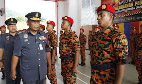 Untuk memohon jawatan pegawai bomba gred kb19, sebaiknya anda mengetahui bidang tugas ataupun skop kerja yang dijalankan oleh seorang pegawai bomba. 1 000 Kekosongan Jawatan Bomba Diisi Tahun Ini
