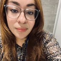 April Blissett's Instagram, Twitter & Facebook