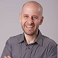 40 Best Growth Hacking Blogs and Websites in 2025