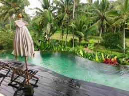 Piscine Piscine Piscine Chic Furious