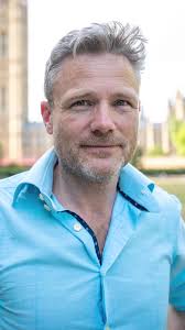 A great afternoon with the amazing speechwriter Simon Lancaster! (the full,  incredibly insightful interview with him