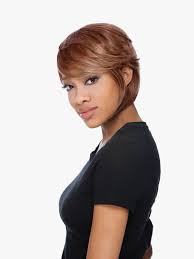 You only have to comb sparingly spray hair sheen to maintain the look. Bump Feather Wrap 6 Sensationnel