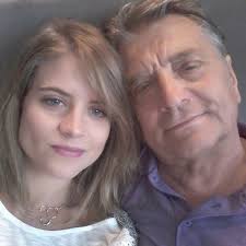 We did not find results for: Danah Mixalakh O H8opoios Mpampas H Protash Stis Melisses Ligo Prin Ta Parathsei Kai O Diashmos Syntrofos Ths