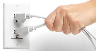 En kısa vadede şahıs veya firmalar için görünen faydası maliyetlerin azaltılması şeklinde ortaya çıkmaktadır. Elektrik Enerjisinden Nasil Tasarruf Edebiliriz Iste 11 Yolu Enerji Portali