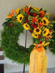 Bouquetkranz Asymmetrisch Sommerlich Kranz Beerdigung Blumen Zur Beerdigung Friedhofs Dekorationen