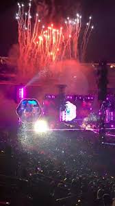Coldplay Lights Up Fedex Field Fourth Estatefourth Estate