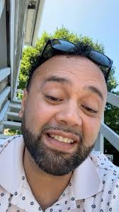 Joe Rosales's Instagram, Twitter & Facebook