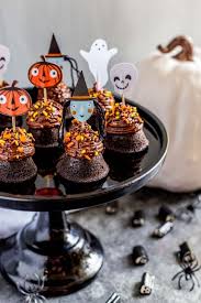 Step by step guide on how to use our halloween brownie decorating kit. Halloween Brownie Bites Super Adorable Easy Recipe