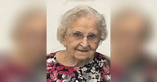Obituary for Verna Mae (Goedken) Hoefer