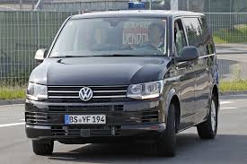 Will the t7 transporter actually be a van? Volkswagen T7 Spy Shots Of Next Generation Transporter Family Parkers