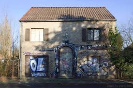 Doel Village Fantome En Belgique Blog Voyage Trace Ta Route Ville Fantome Belgique Maison Abandonnee