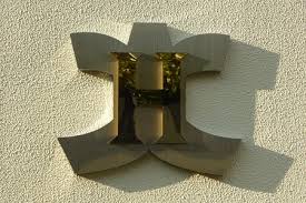 Image result for 商業校章